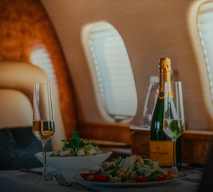 Business class airplane seat